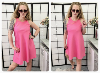 KRÁSNÉ ŠATEČKY DO A