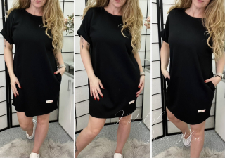 Jednobarevná tunika s nášivkou