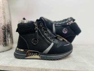 Zateplené tenisky KM - černé 