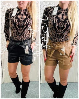 Koženkové kraťasy