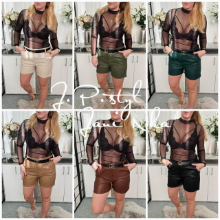 Koženkové kraťasy s páskem