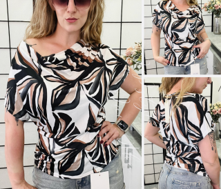 Nabíraná halenka - černá